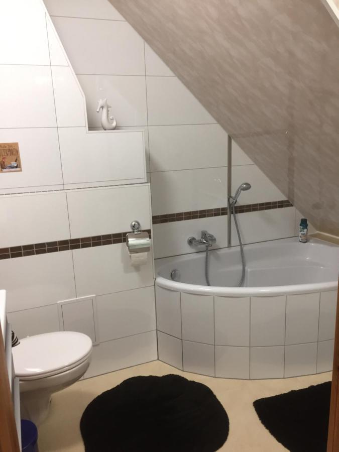 Unter Dem Dach Mit Parkplatz Apartment เบรเมน ภายนอก รูปภาพ