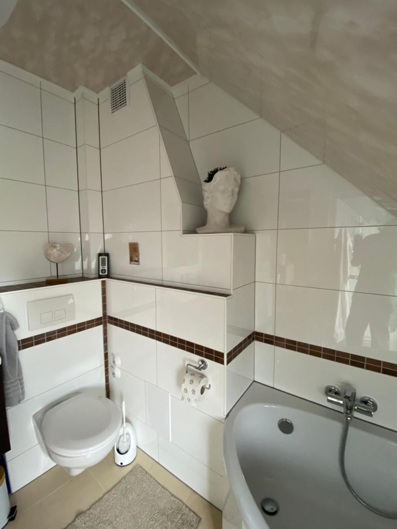 Unter Dem Dach Mit Parkplatz Apartment เบรเมน ภายนอก รูปภาพ